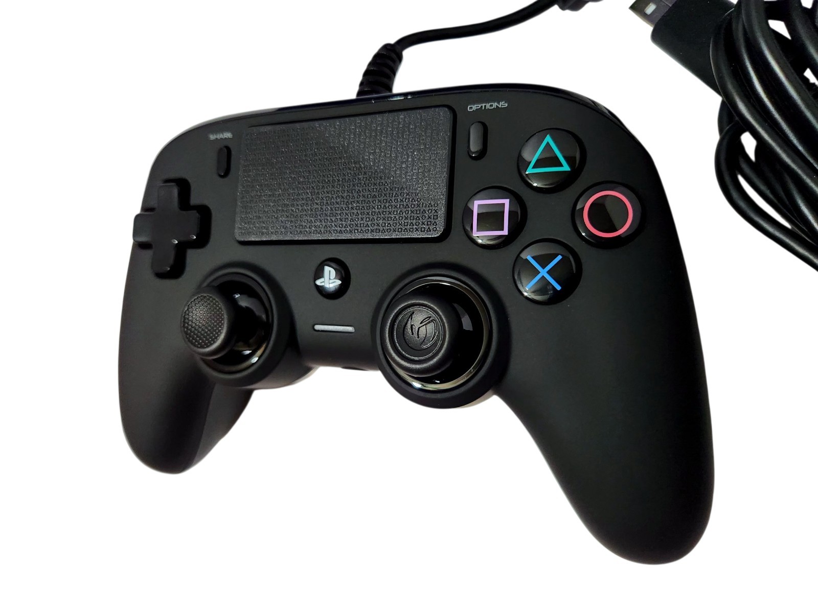PS4 Wired Controller for PlayStation 4 & PC – Nacon – Black