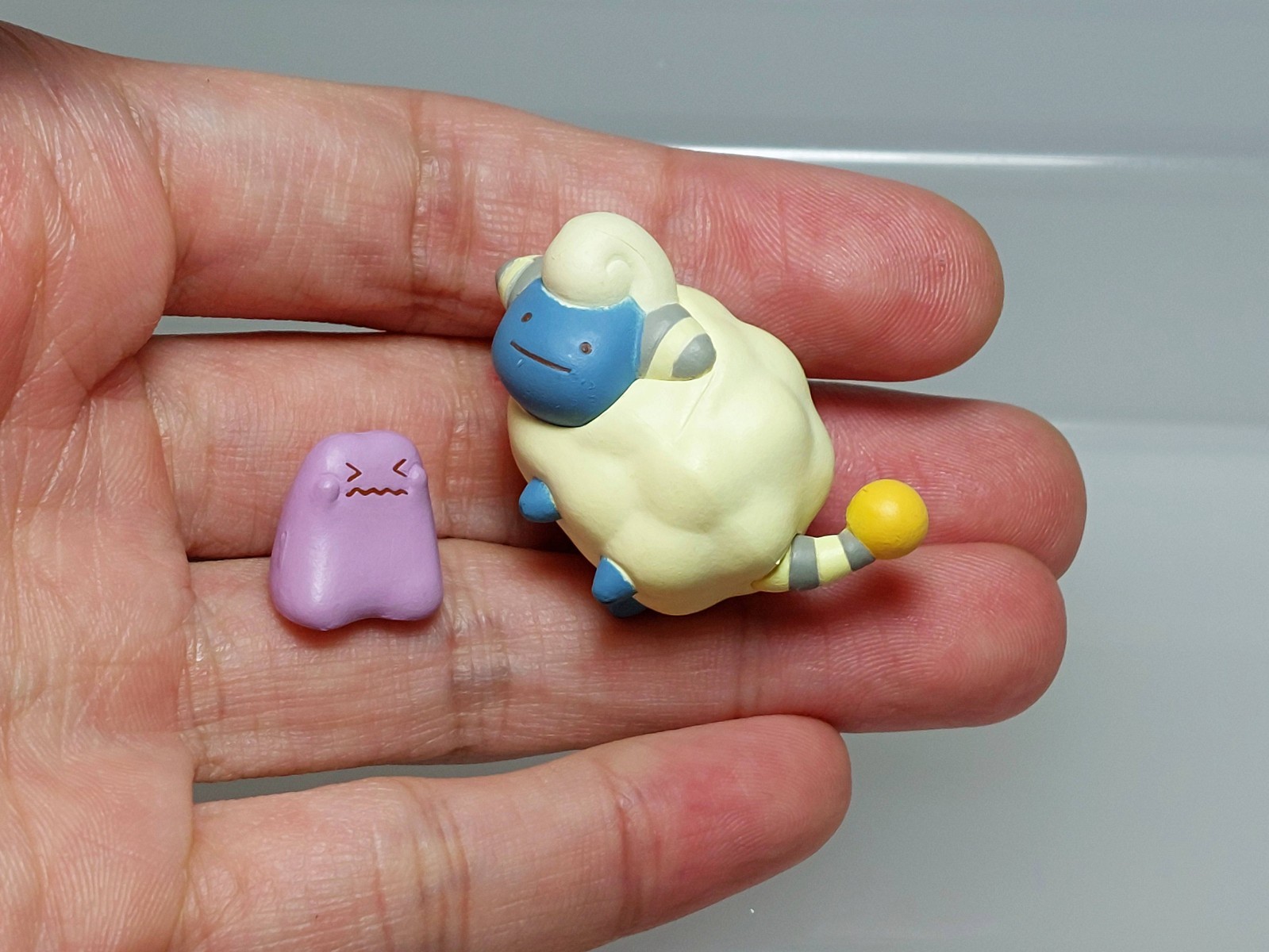 Pokemon Center 2018 Figure Collection Henshin! Metamon Ditto Mareep J09 0.8in