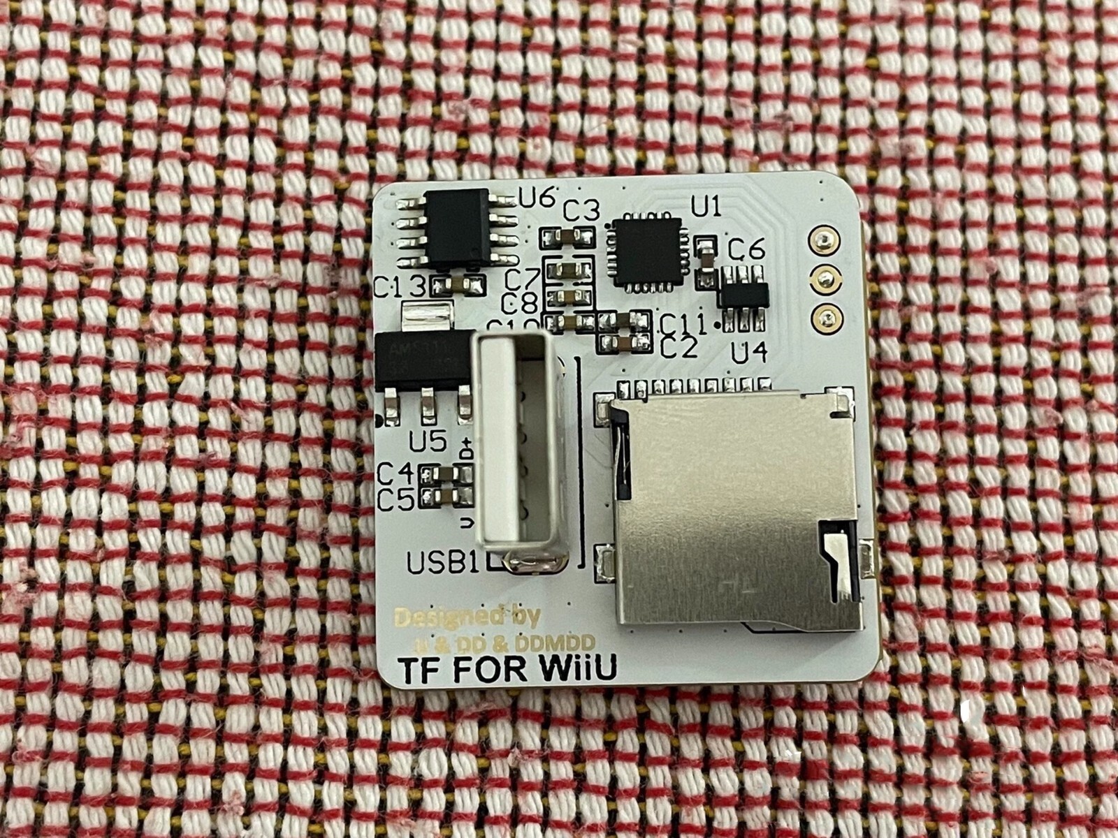 Double TF Card Slot Plate Two Choose One to USB for Wii / WiiU TF Card Switching