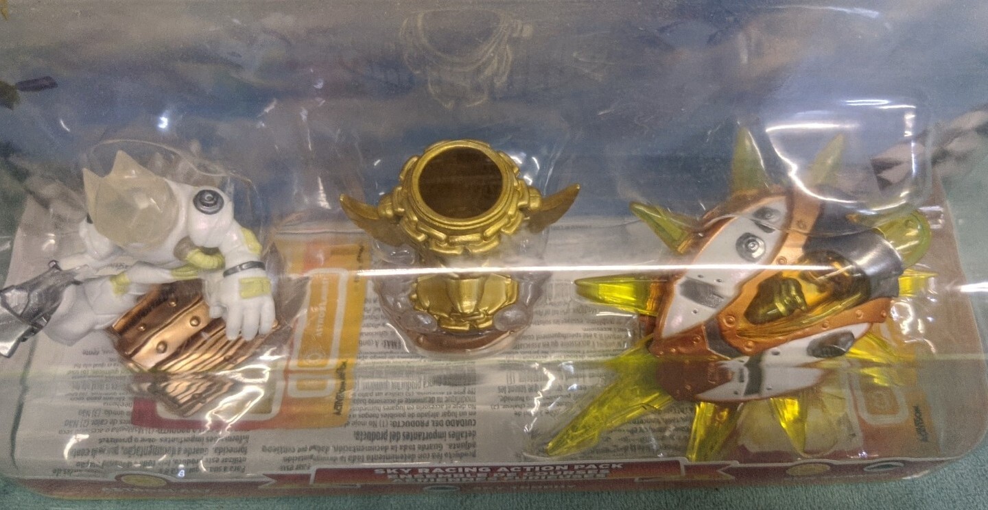 New Skylanders Superchargers Sky Racing Pack Astroblast Sky Trophy Sun Runner