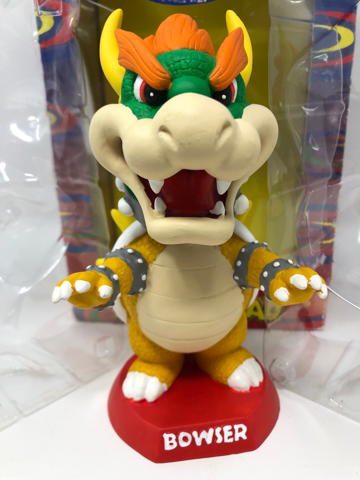 BOWSER TOYSITE 2001 BD&A NINTENDO COLLECTIBLES Bobble Head Mario
