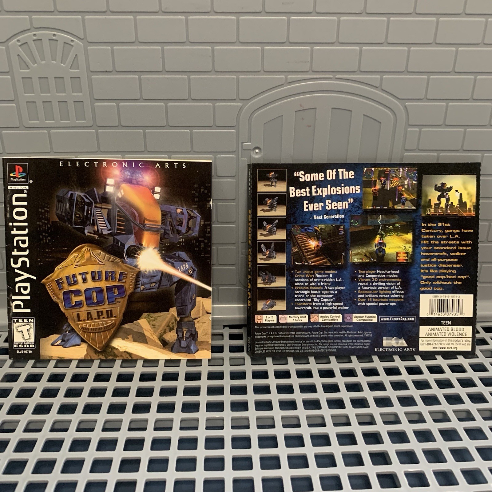 Future Cop LAPD PS1 Sony EA Action Shooter Mech Combat Video Game READ