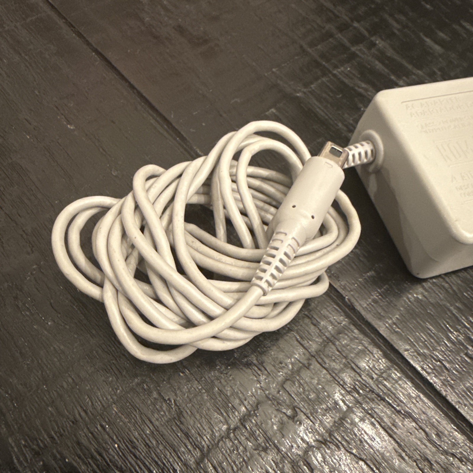 OEM Official Nintendo WAP-002 USA AC Adapter Power Supply 4.6V 900mA DSi XL 3DS