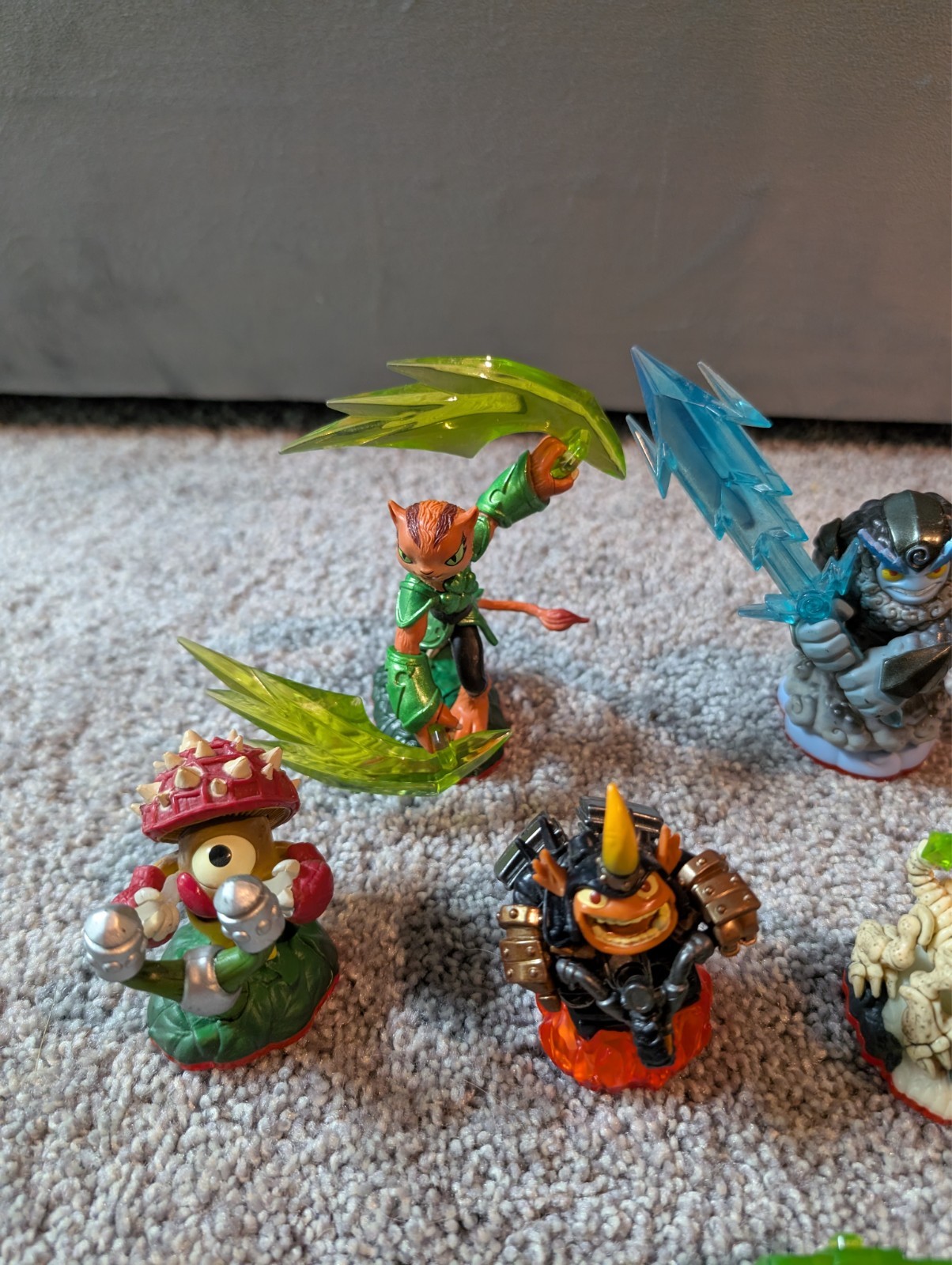 Skylanders Lot – Trap Team incl Thunderbolt, Tuff Luck, Lobstar + Traps + More
