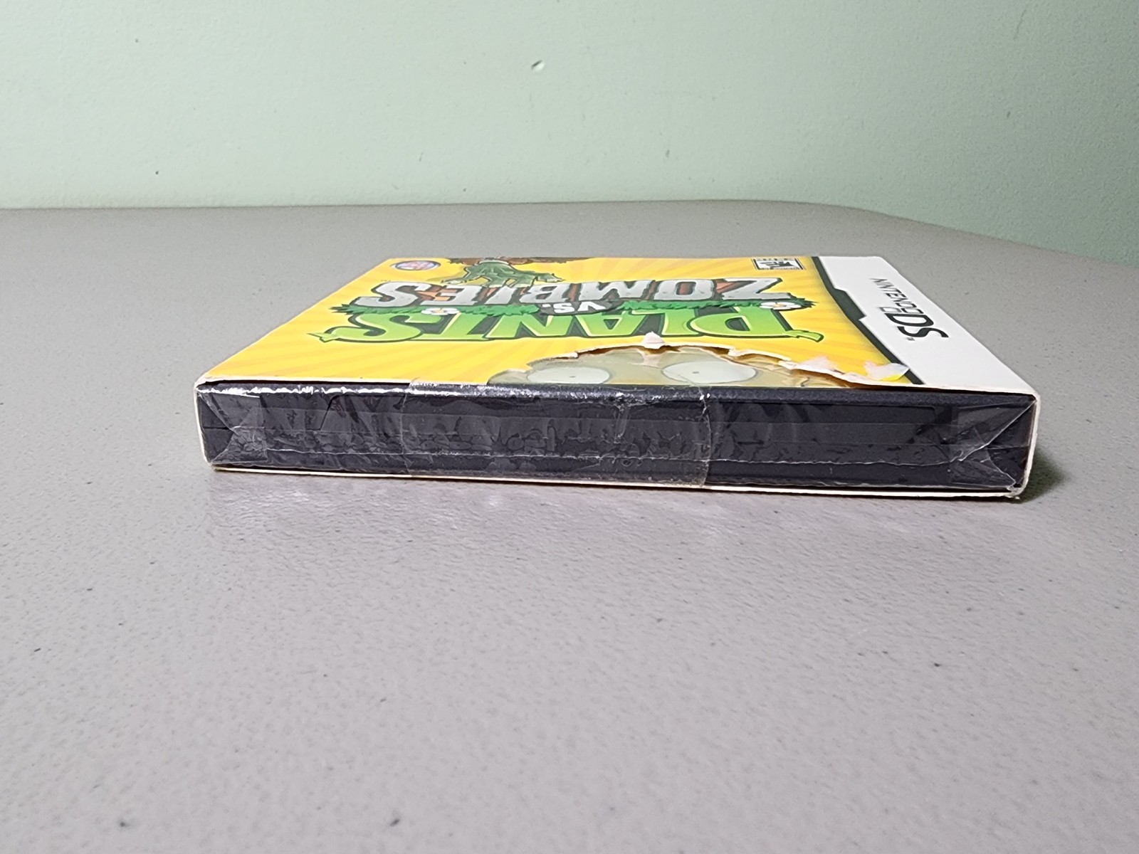 Plants vs. Zombies – Nintendo DS – NEW FACTORY SEALED with Cover Sleeve