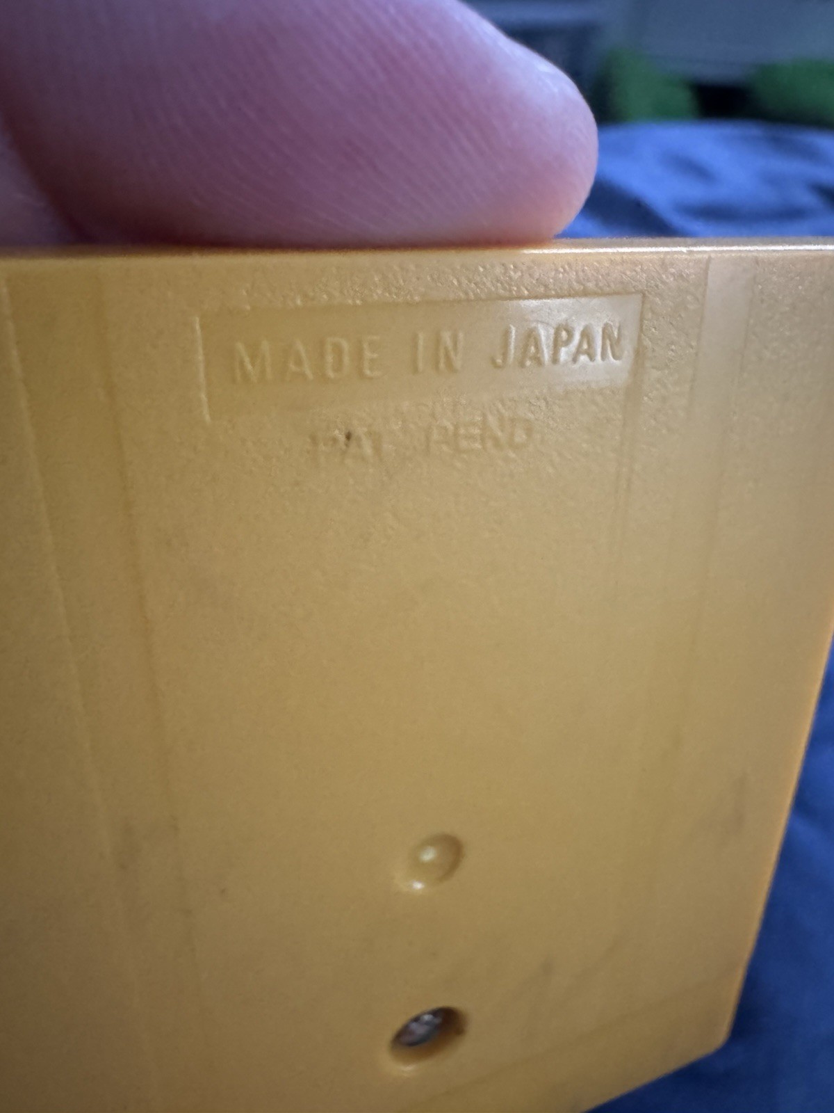 Pokémon Yellow Version Special Pikachu Edition (Nintendo Game Boy, 1999) – Saves