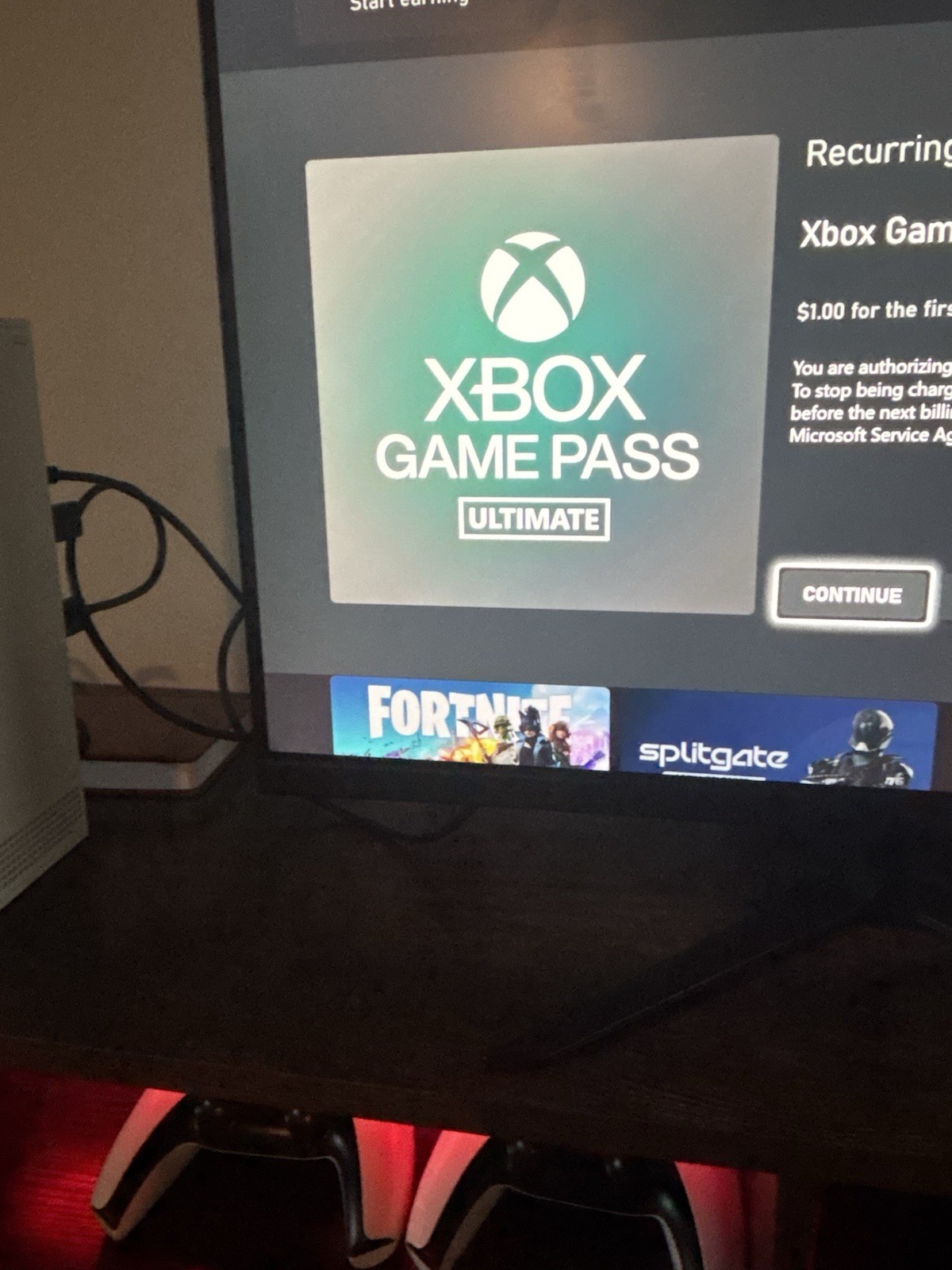 Microsoft Xbox Series S 1TB White Console 4K UHD Wi-Fi HDMI (RRS-00001)
