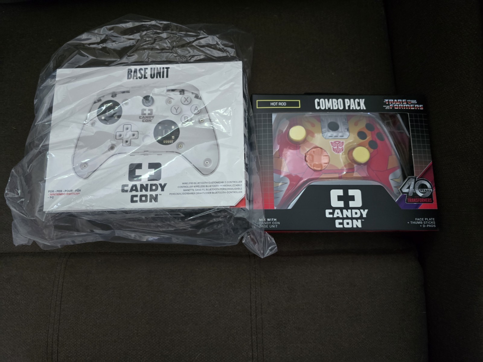Candy Con Base Unit Wireless Bluetooth Controller + Transformers Hot Rod