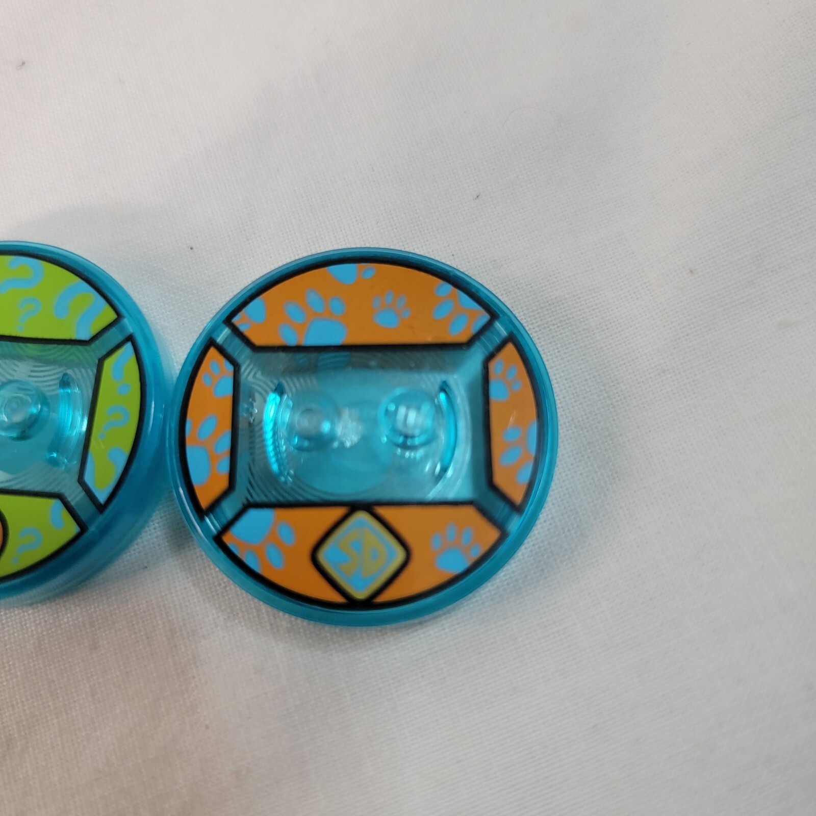 Lot 2 LEGO Dimensions Scooby-Doo Shaggy Character Toy Tag Base Discs Only