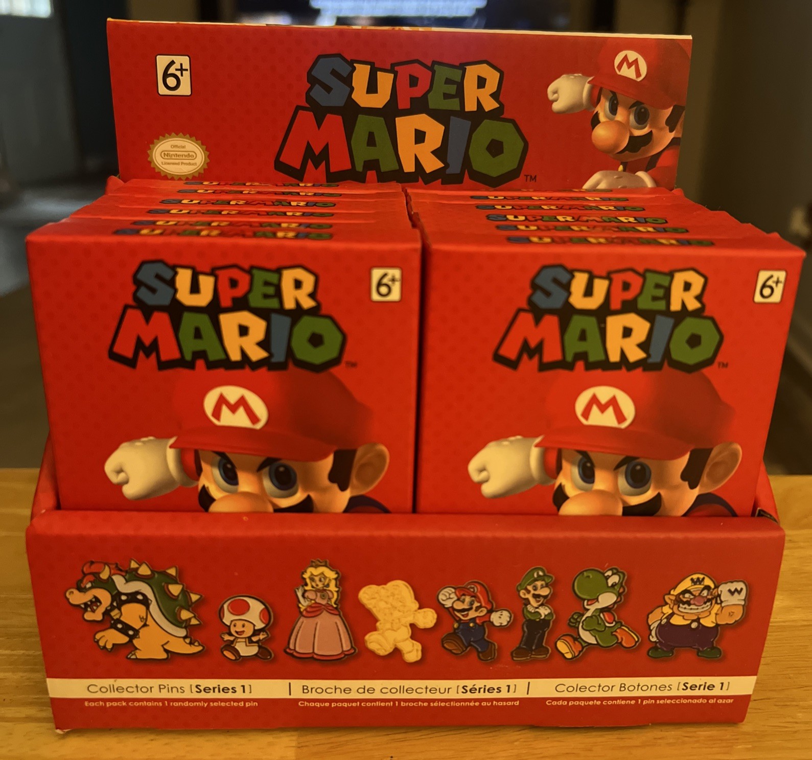 NEW! Nintendo Super Mario Collector Pins Series 1 Pack of 12 Including Display