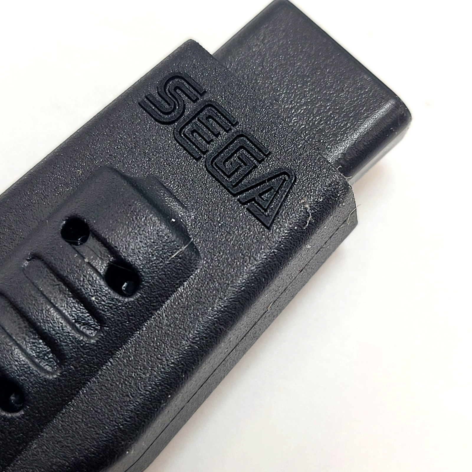 Retro-Bit Official Sega Genesis 6-Button Controller Pad for Sega Genesis – Red