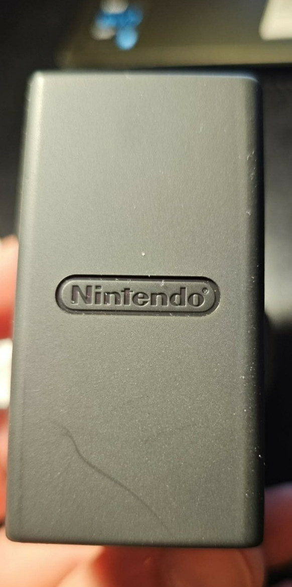 Original Nintendo Switch AC Adapter HAC-002 UKV HAC-A-ADHMM-UKV-P3