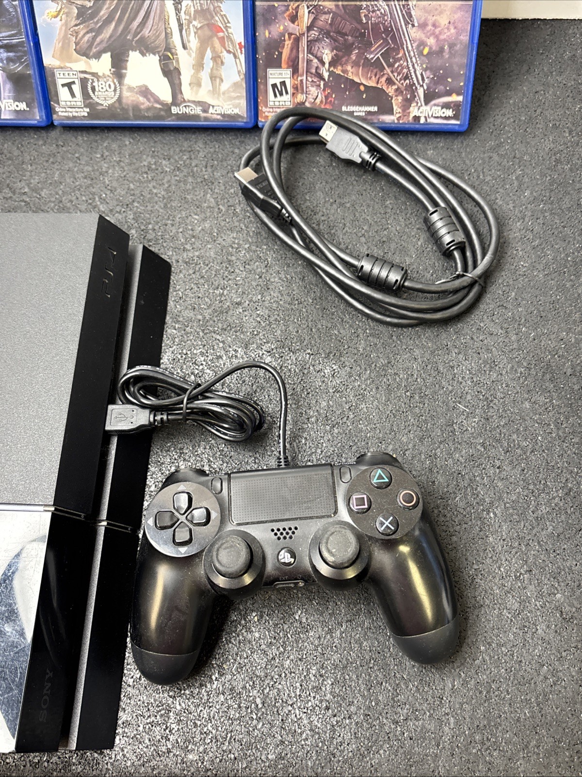 Sony PlayStation 4 PS4 500GB Game Console – Black (CUH-1001A) + Controller/Games