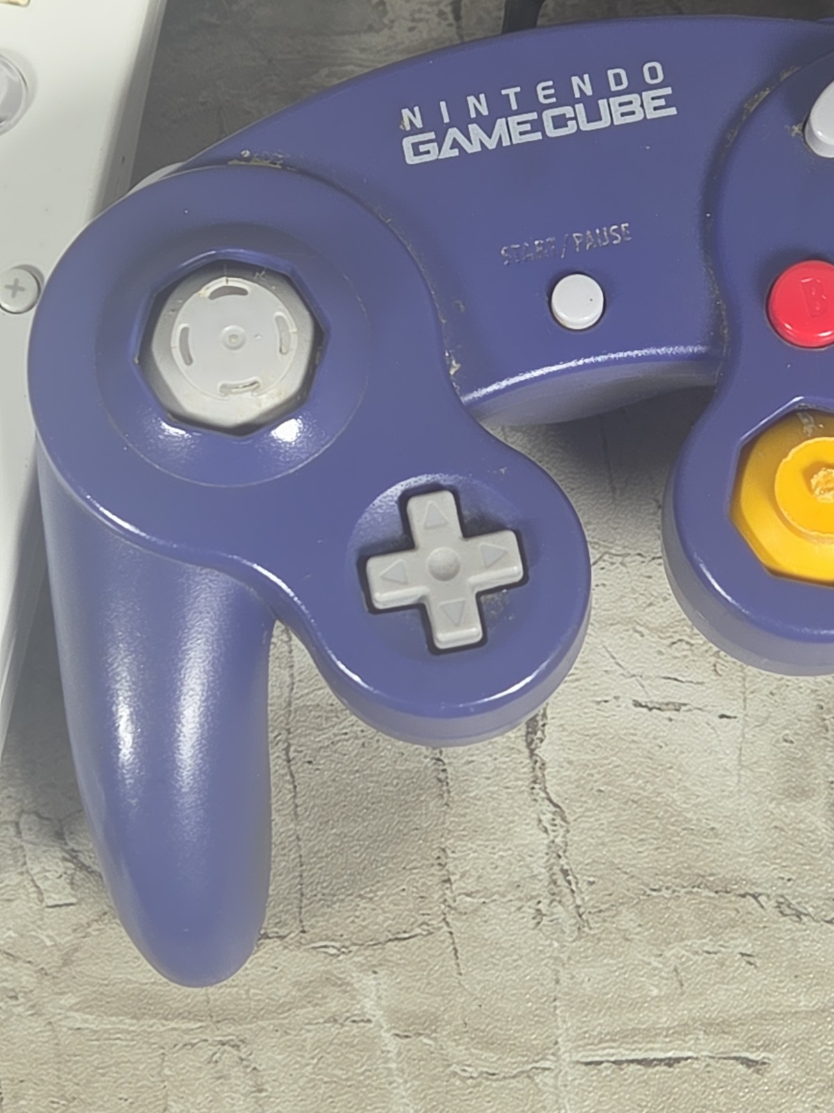 Game Cube Wii Nintendo Controllers Purple White Black Lot Random (5) Not Tested