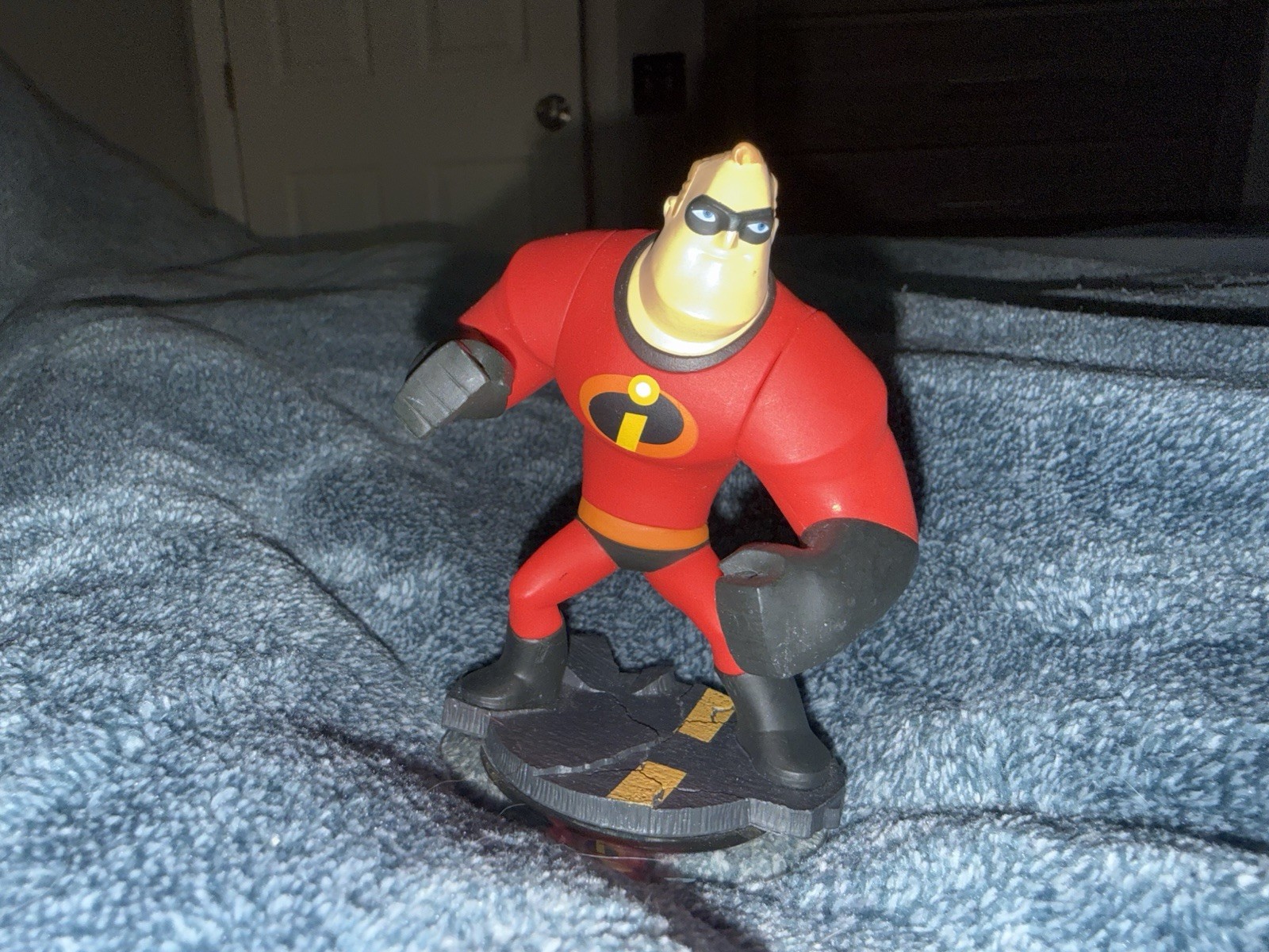 [BUY 3 GET 3 FREE] DISNEY INFINITY FIGURES