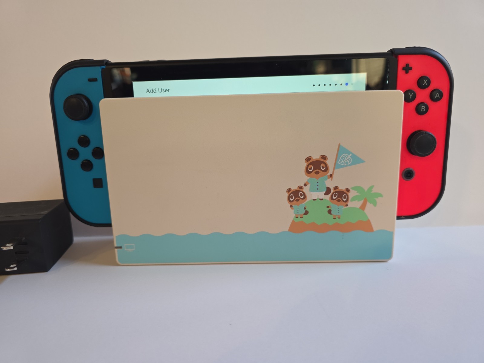 Nintendo Switch Console 32gb Neon Red/Blue Joy-Con Dock HDMI