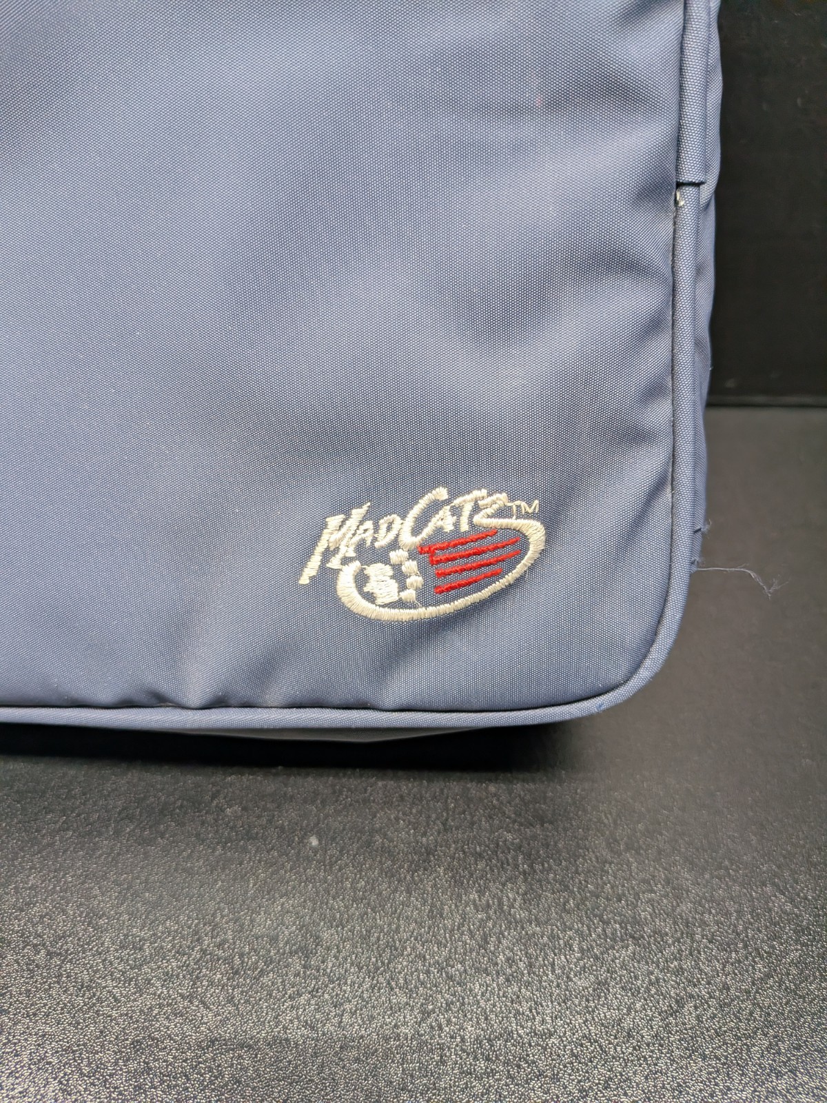 Vintage Mad Catz Carrying Case for Nintendo Gameboy Color Travel Bag Pouch