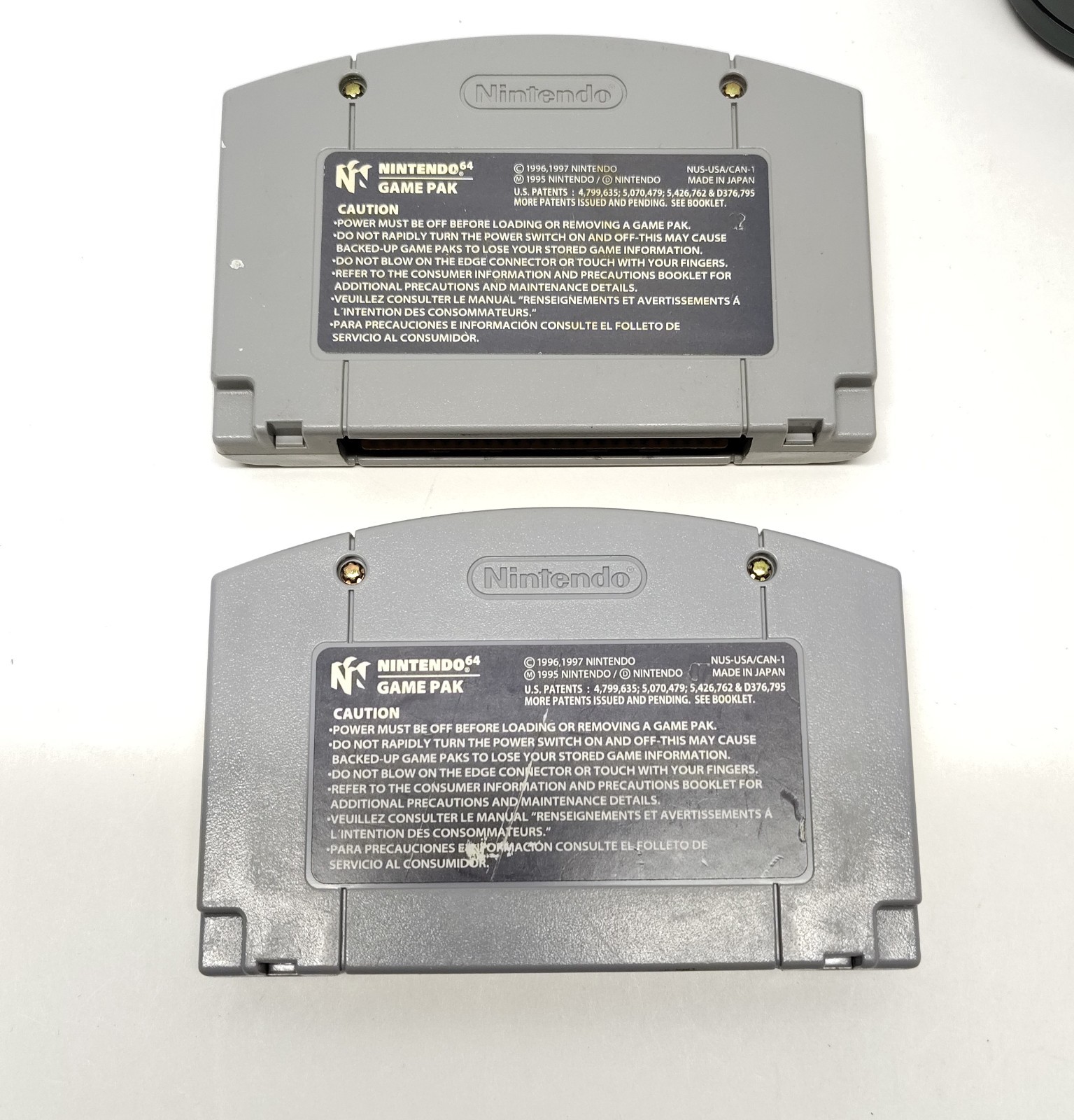 Nintendo N64 NUS-001 JPN 2 Games – 2 Controllers & Plays US & Japanese Games