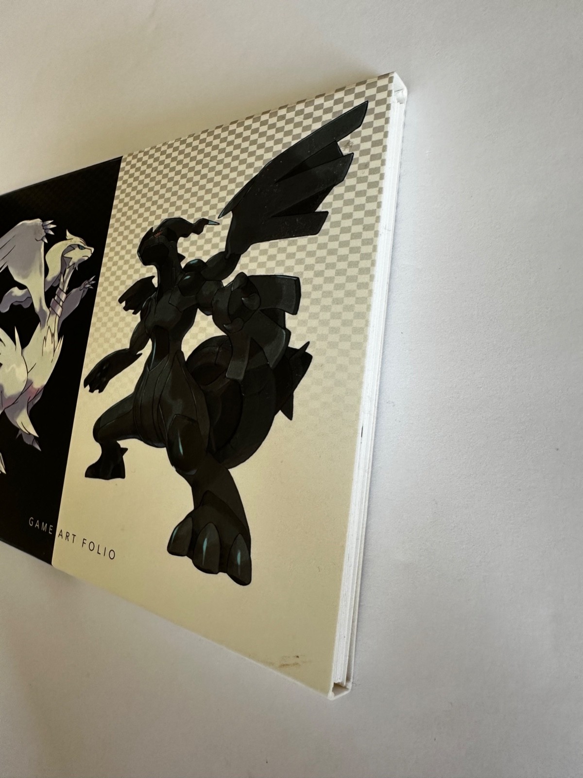 Nintendo Pokemon Black and White Game Art Folio card set
