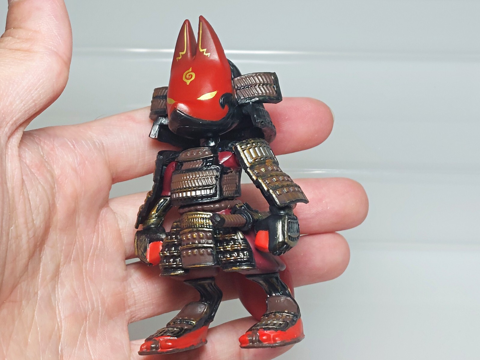 Fox Warrior II Beastman x Armor Kitsune (Red Armored) Figure SO-TA W04 3.2in