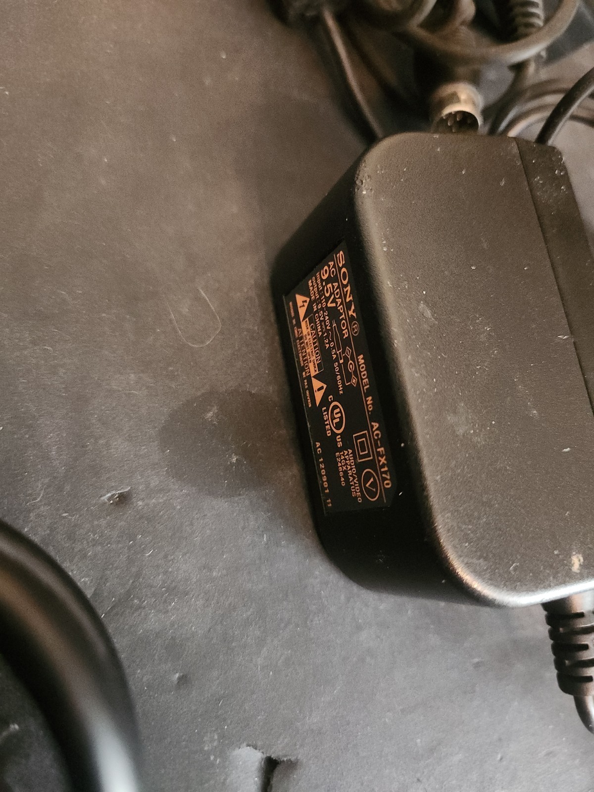 SEGA Genesis Model 2 MK-1631 With Cords And OEM Controller Tested Works