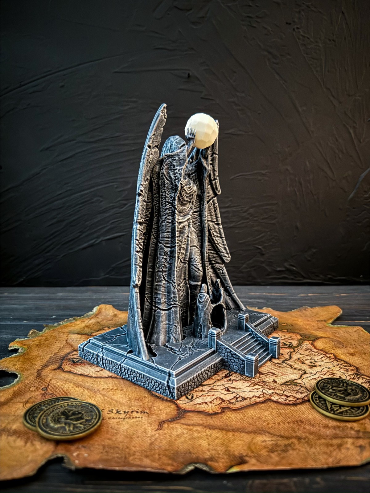Statue of Meridia, LED Beacon of Dawn, Skyrim Inspired Glowing Figurine