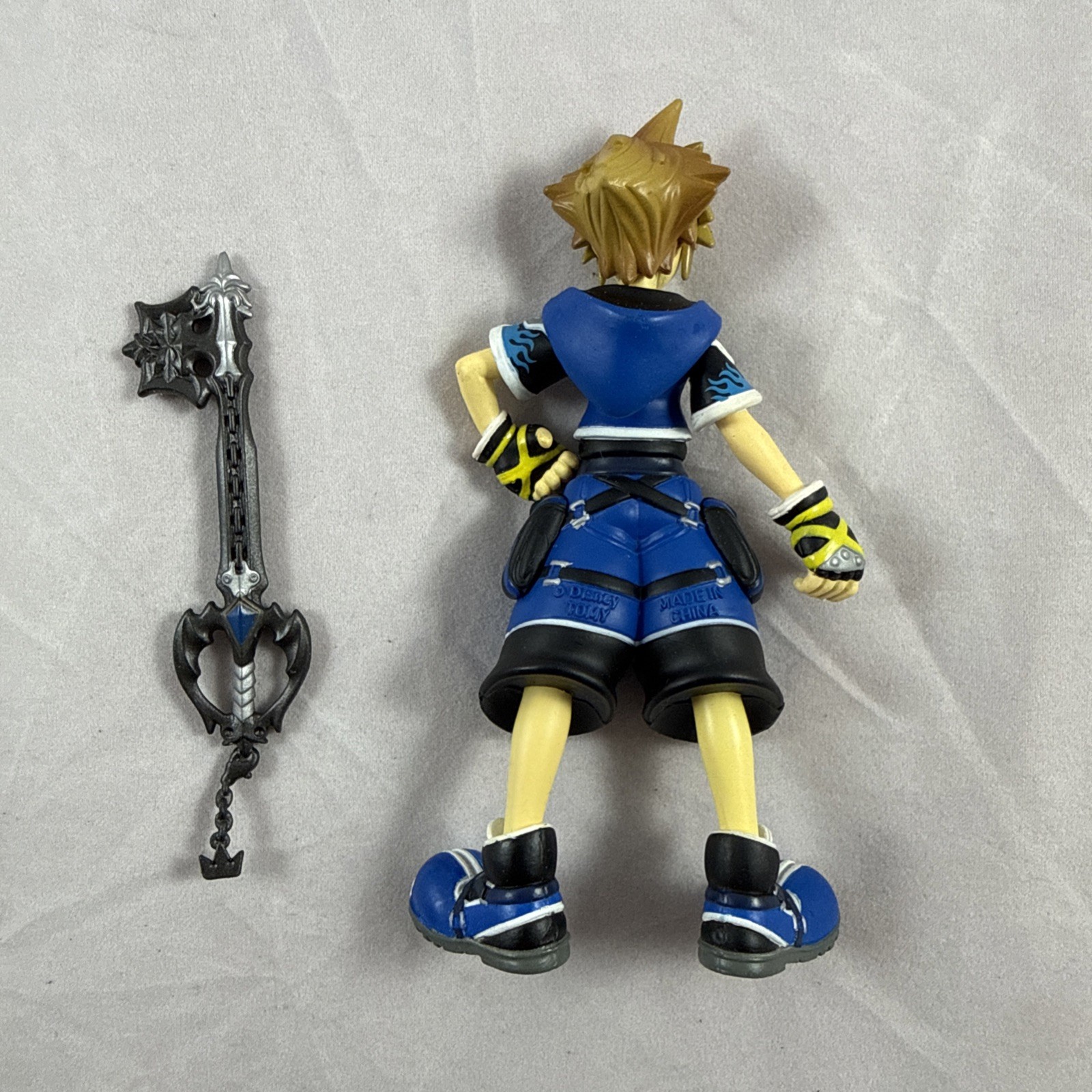Kingdom Hearts II Sora Wisdom Form TOMY Disney Magical Collection figure blue