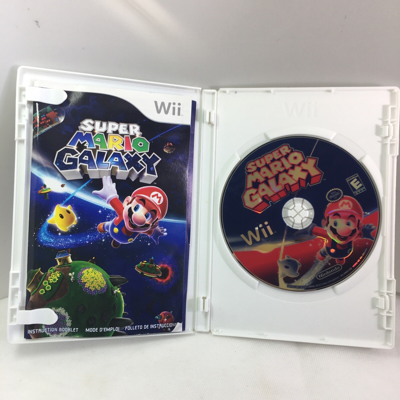 Super Mario Galaxy (Nintendo Wii, 2007) Complete With Manual
