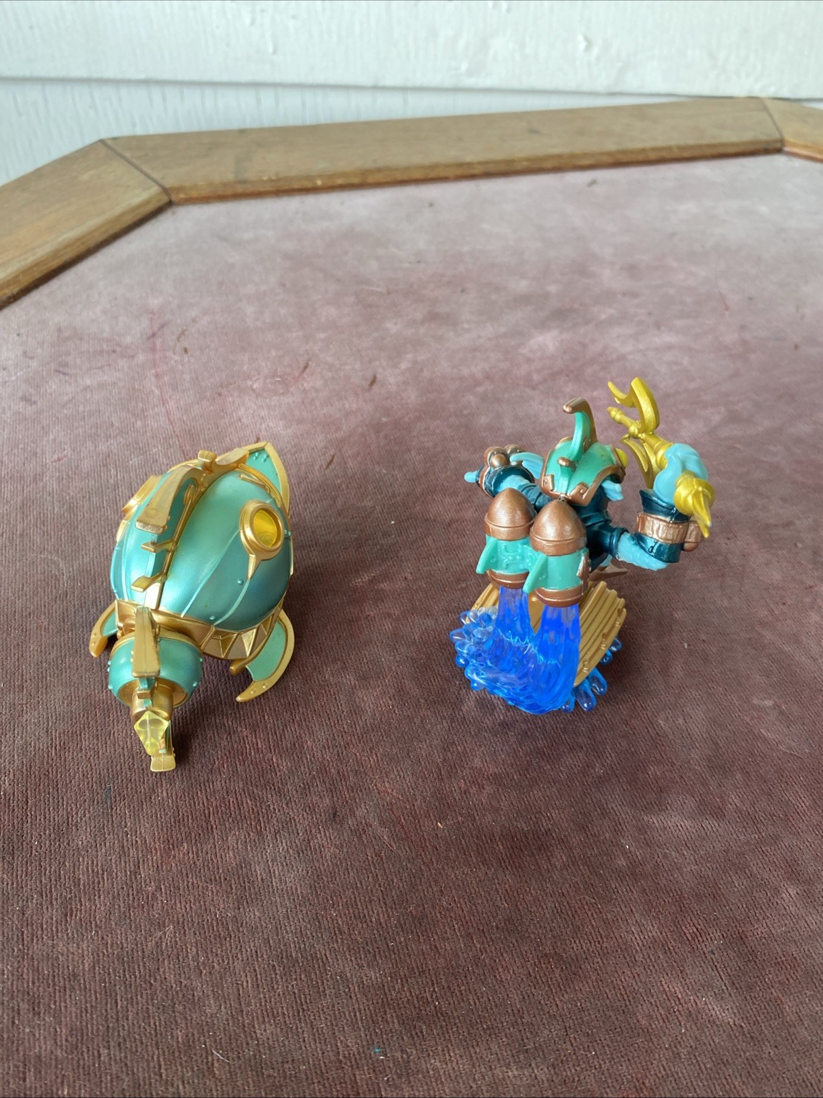 Skylanders Super Chargers Deep Dive Gill Grunt And Signature Vehicle Reef Ripper