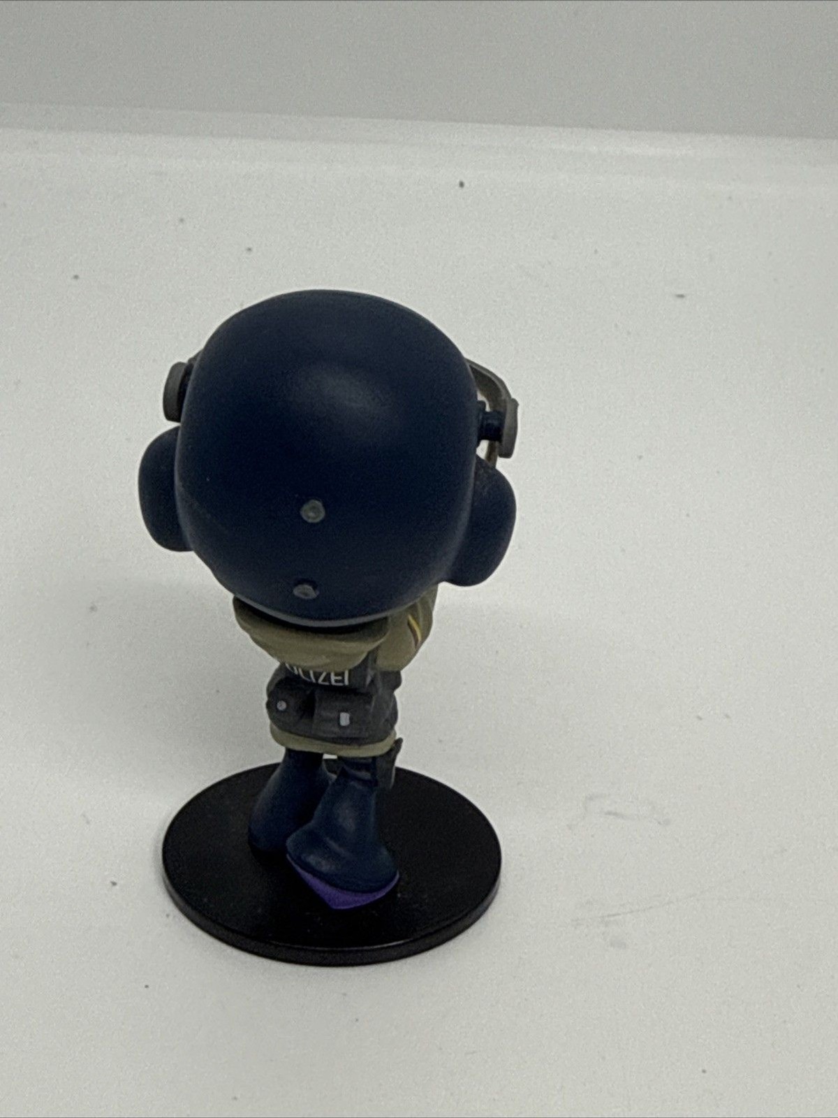 Rainbos Six Collection Series 1 Chibi IQ 10cm Figure