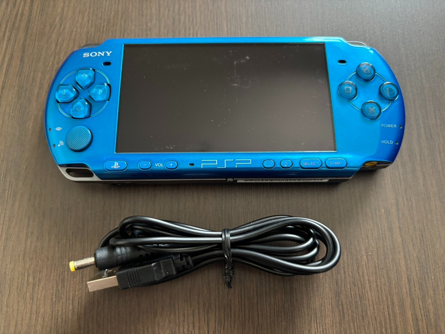 Sony PSP 3000 Vibrant Blue Console & USB charging cable – Tested [Good]