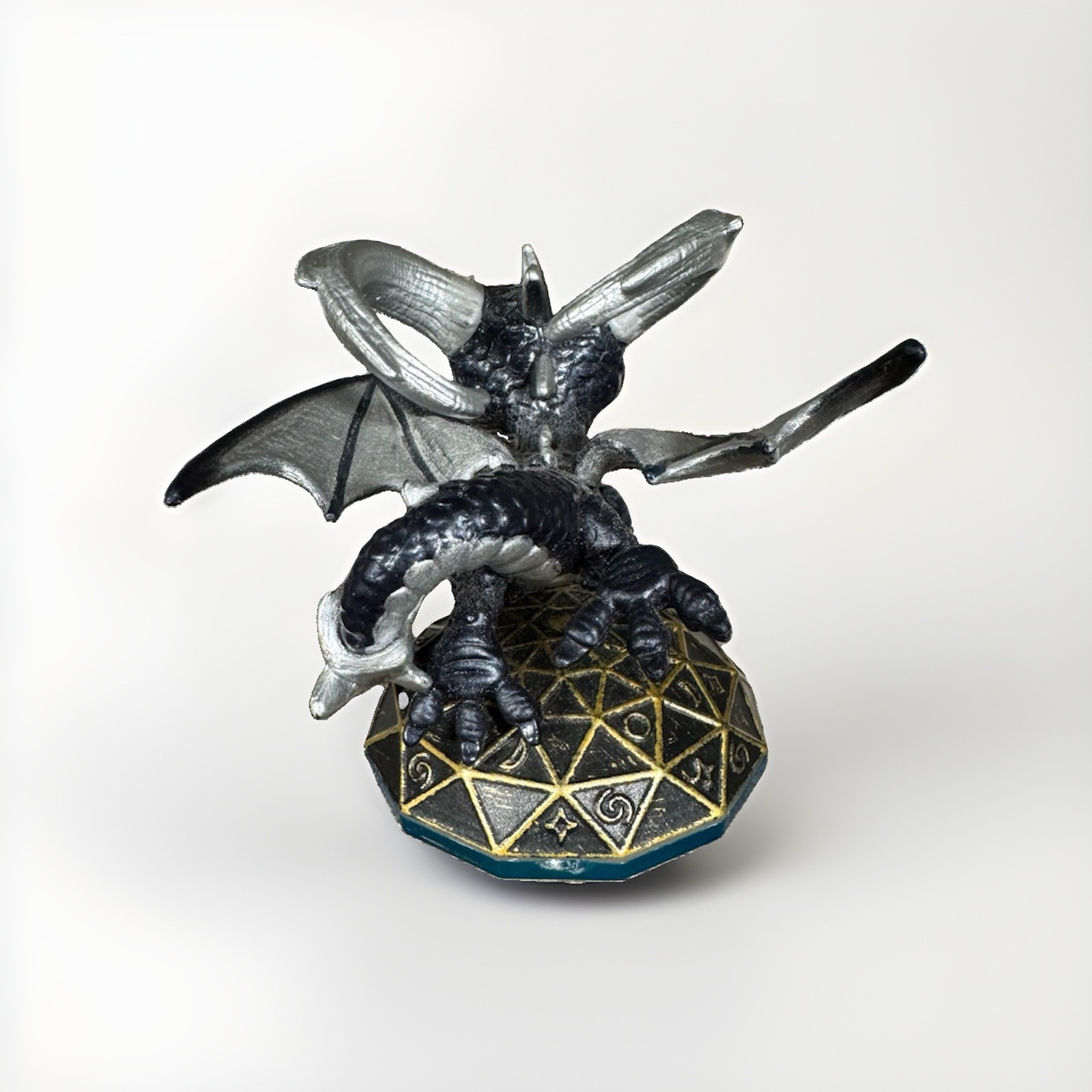 Skylanders: Swap Force Dark Mega Ram Spyro Character Figure – Activision