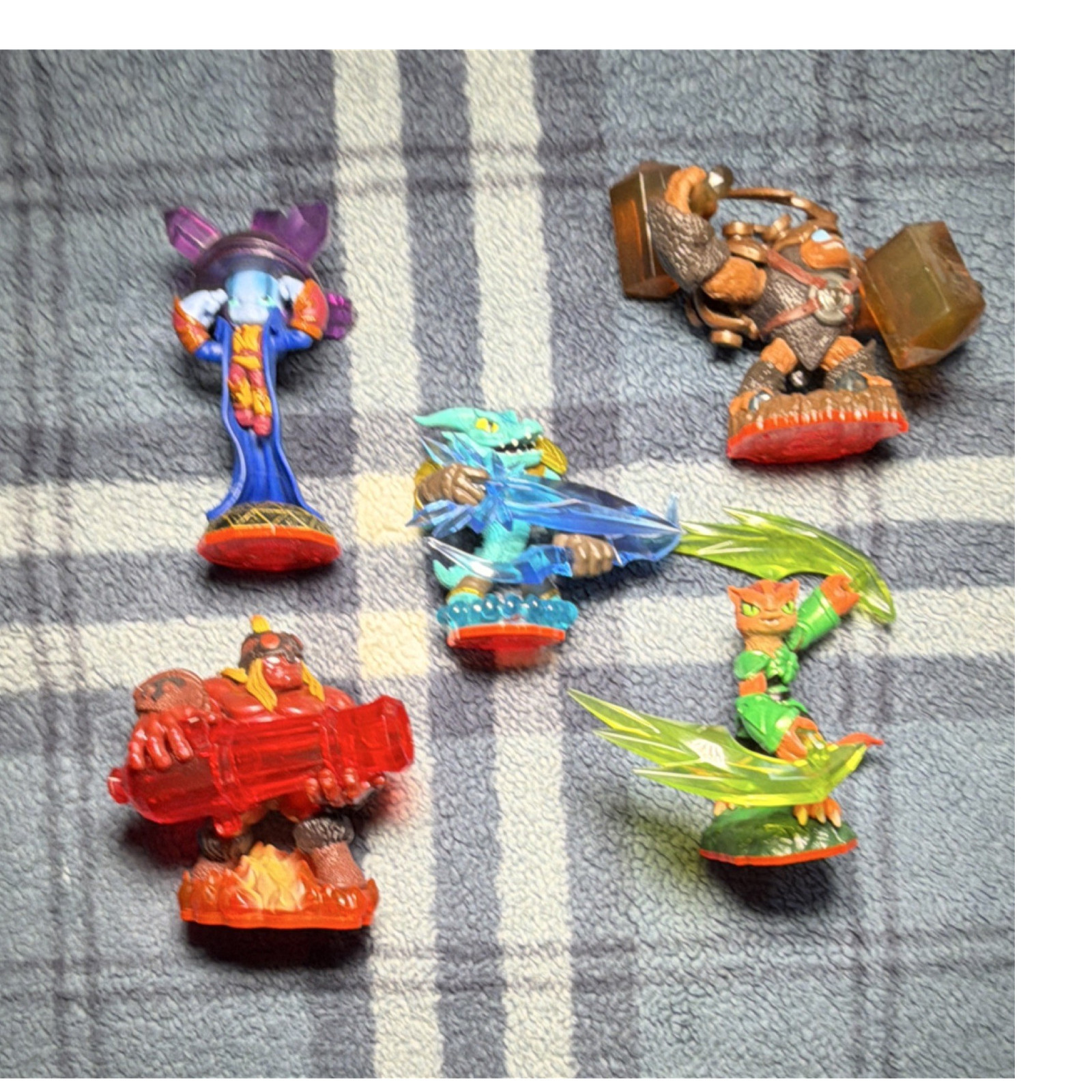 Skylanders Trap Team Trap Master Lot of 5 Ka-Boom Snap Shot Wallop Tuff Luck