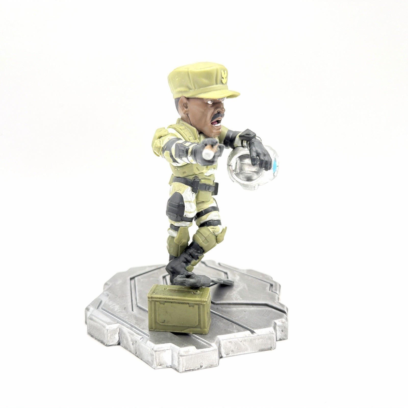 Halo Icons Master Chief (2016 HALO Legendary LOOT Crate) Microsoft Studios Lot 7