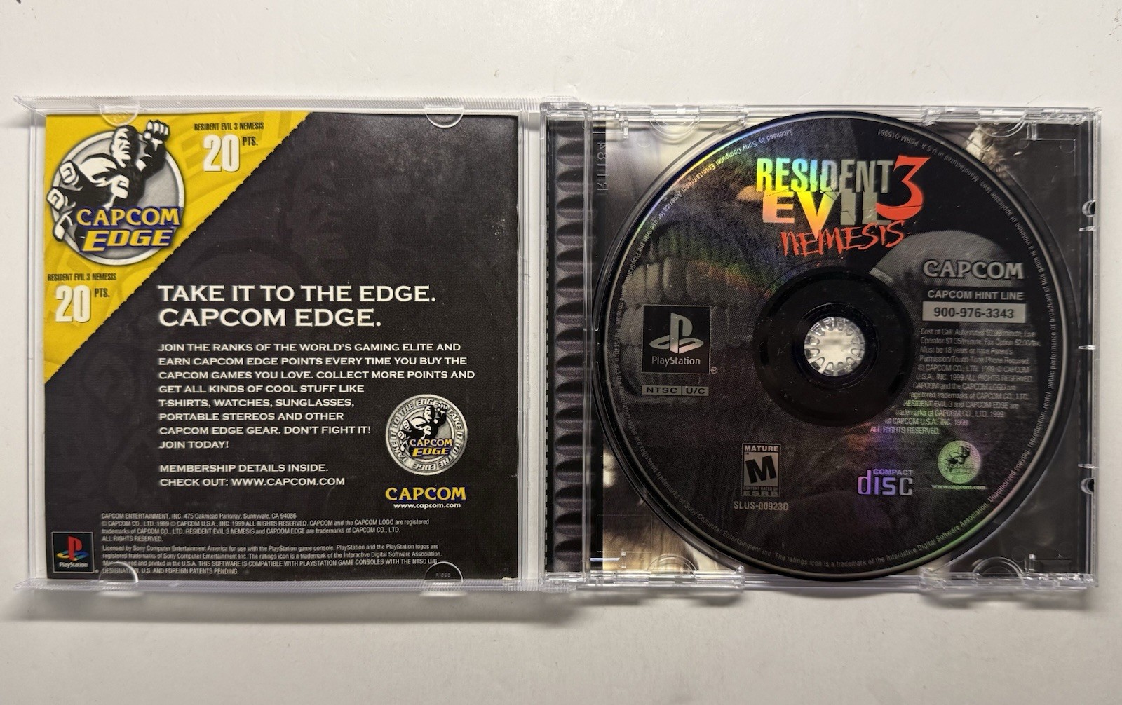 Resident Evil 3 Nemesis Sony PlayStation 1 PS1 Complete CIB Black Label Tested