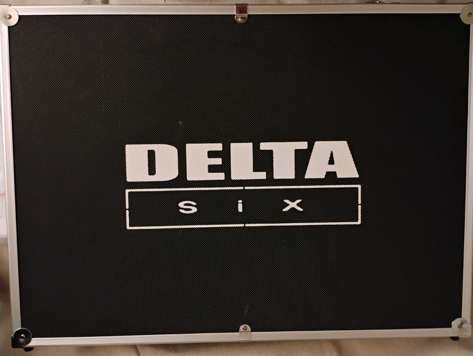 Rare Delta Six Modular Gaming Rifle for PC, PlayStation and XBOX! FAIR Condition