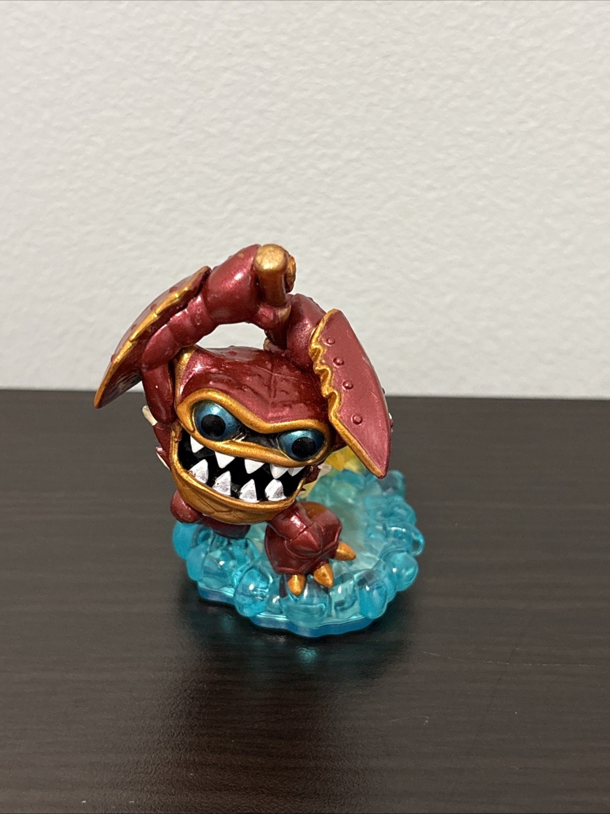 Skylanders Swap Force LightCore Wham-Shell Figure