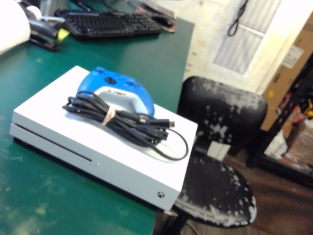 MICROSOFT XBOX ONE S 500GB (EZ2005557)