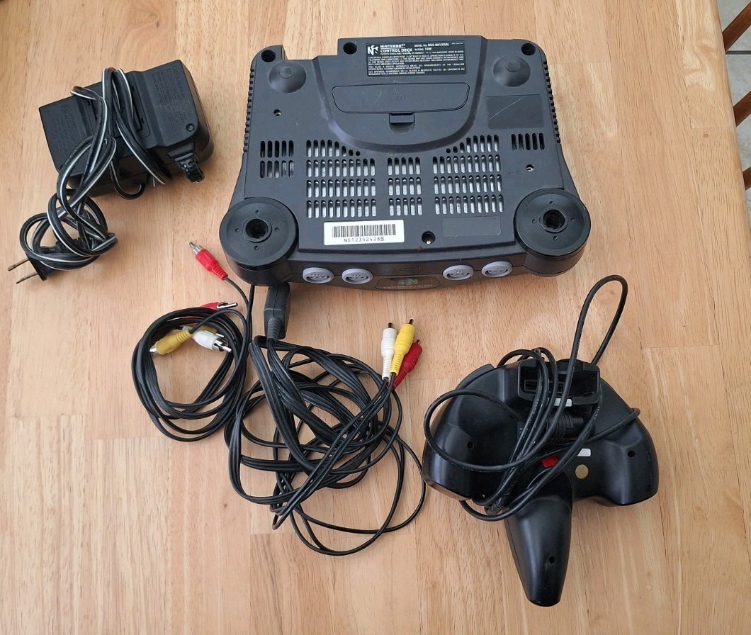 Nintendo 64 N64 Console Bundle With Controller And Cables