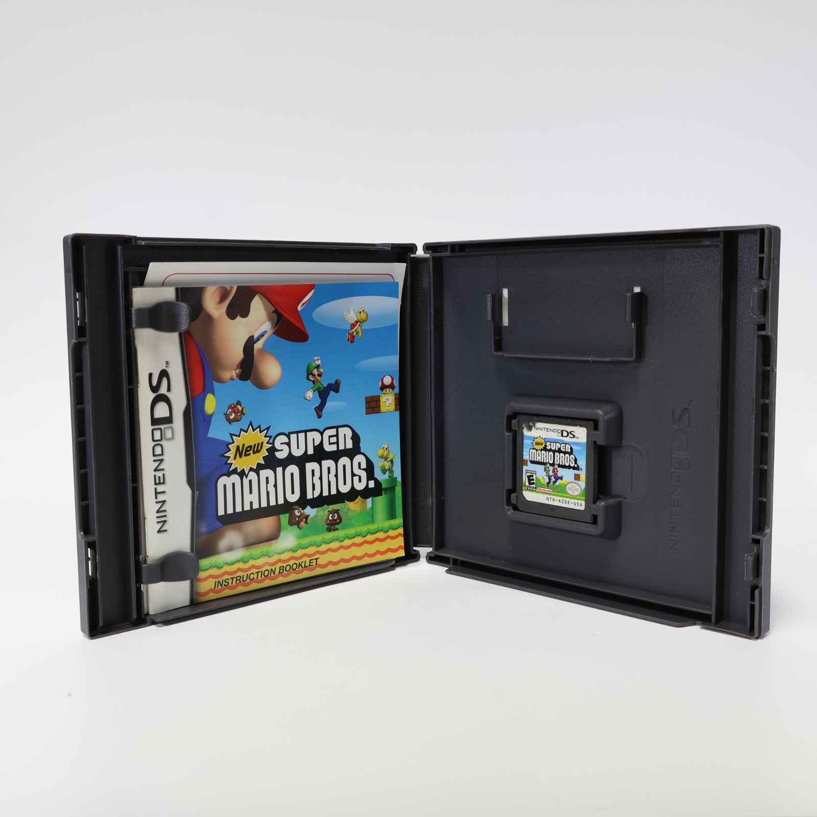 New Super Mario Bros. (DS) CIB – Auth Acceptable Cond