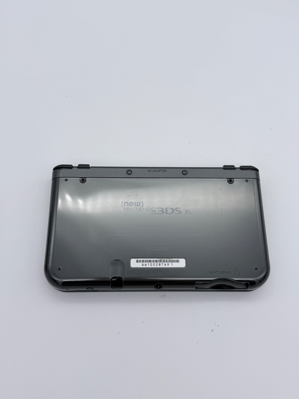 New Nintendo 3DS XL Handheld Game Console RED-001 Black