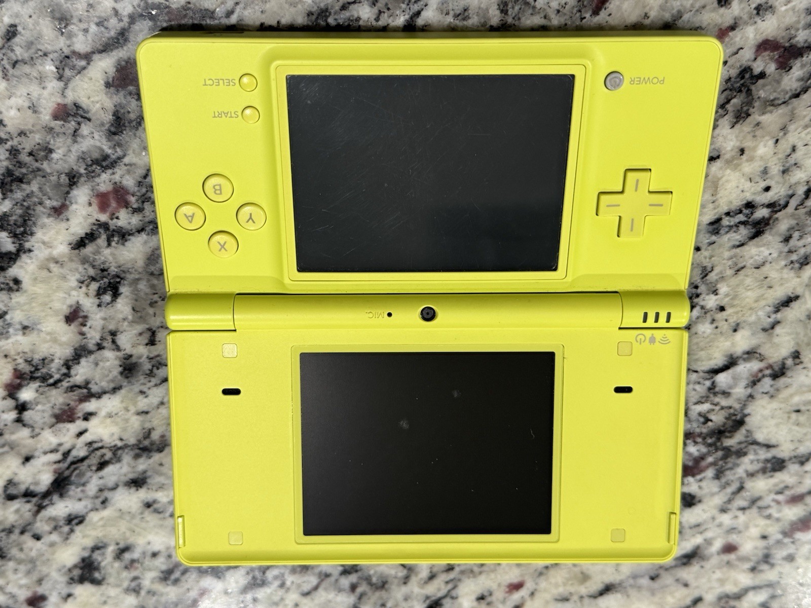 Japanese Nintendo DSi Lime Green Console w Unlauch v2.0 + FREE US SHIPPING #2