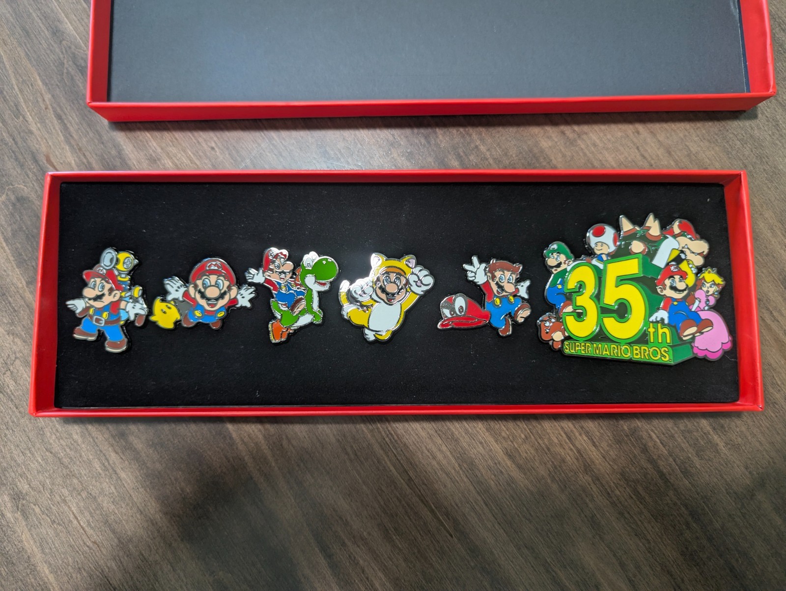 Super Mario Bros. 35th Anniversary Pin Set #2 Official My Nintendo New RARE