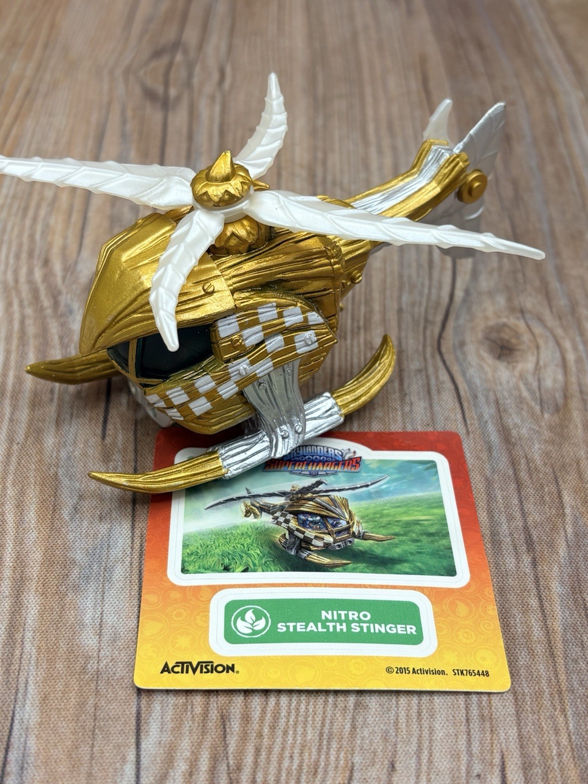 Skylanders Superchargers Nitro Stealth Stinger Vehicle