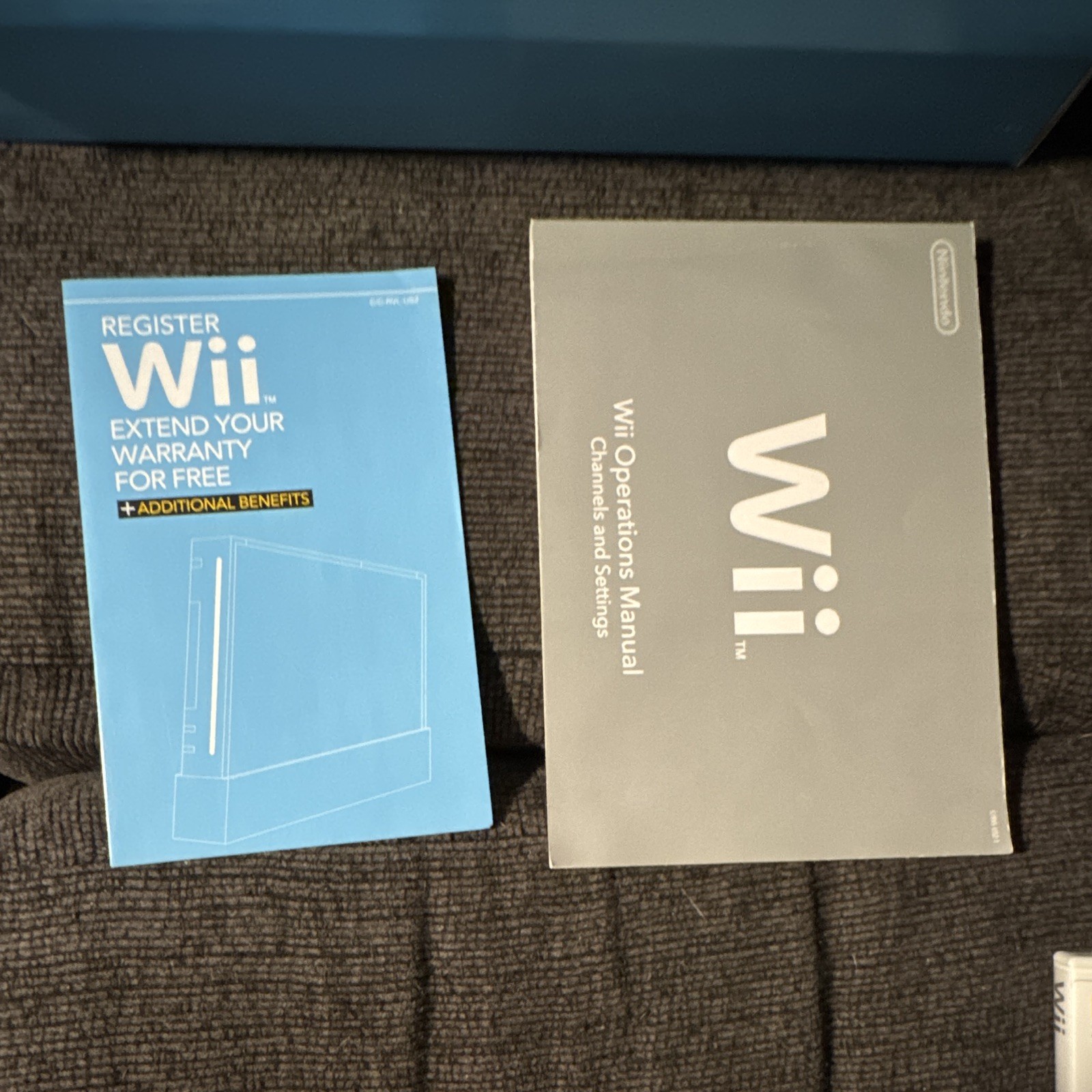 Nintendo Wii White Console w/ Box, Wii Sports, 2 Remotes (Game not Included)