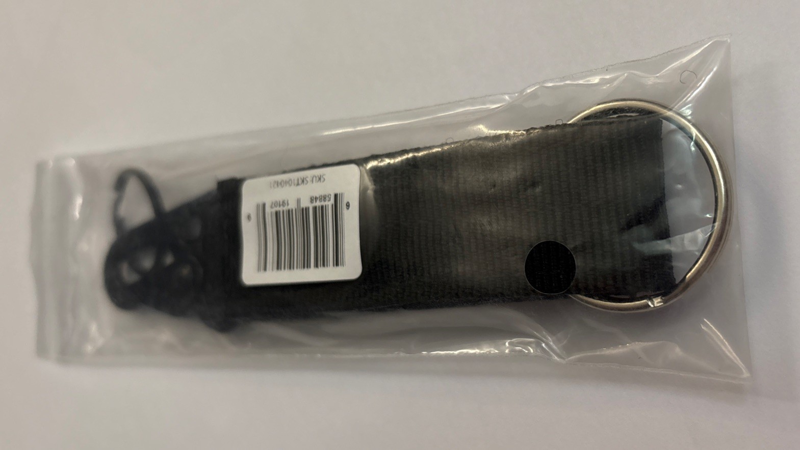 Loot Crate Gaming Exclusive Call of Duty Warzone Keychain