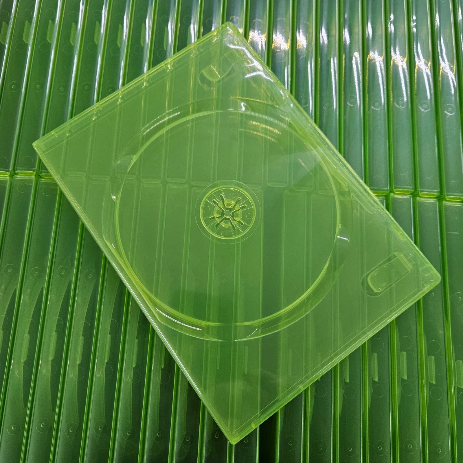 Lot Of 100 New XBOX 360 Translucent Clear Green Replacement Cases US Stock