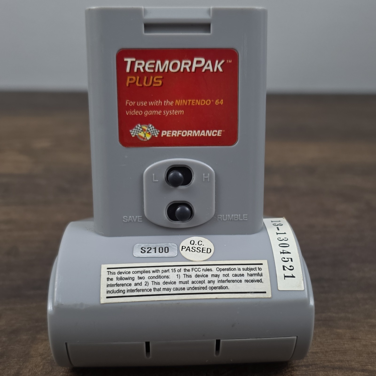 Performance TremorPak Plus Rumble + 1MB Memory Card for Nintendo 64 Gray