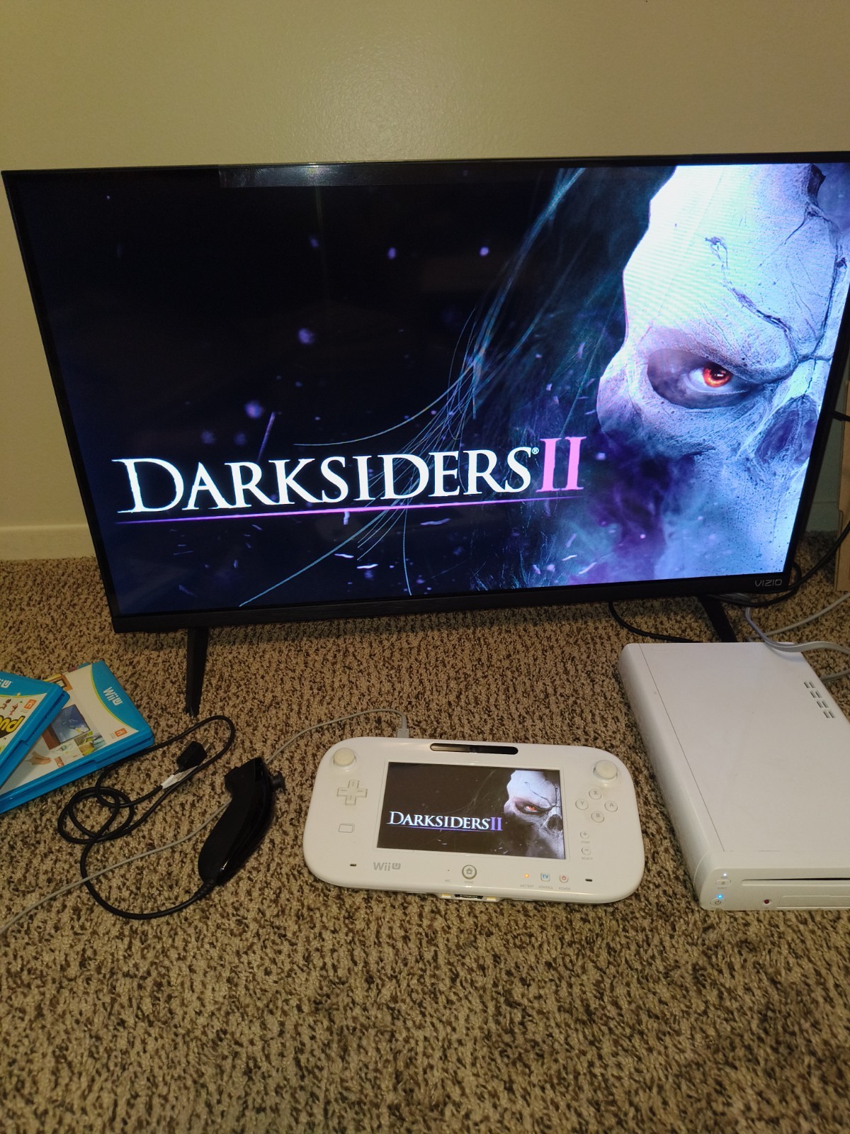 Wii U CONSOLE – USED- SKYLANDERS Swap Force Basic Set – 8GB – WHITE + 8 Games