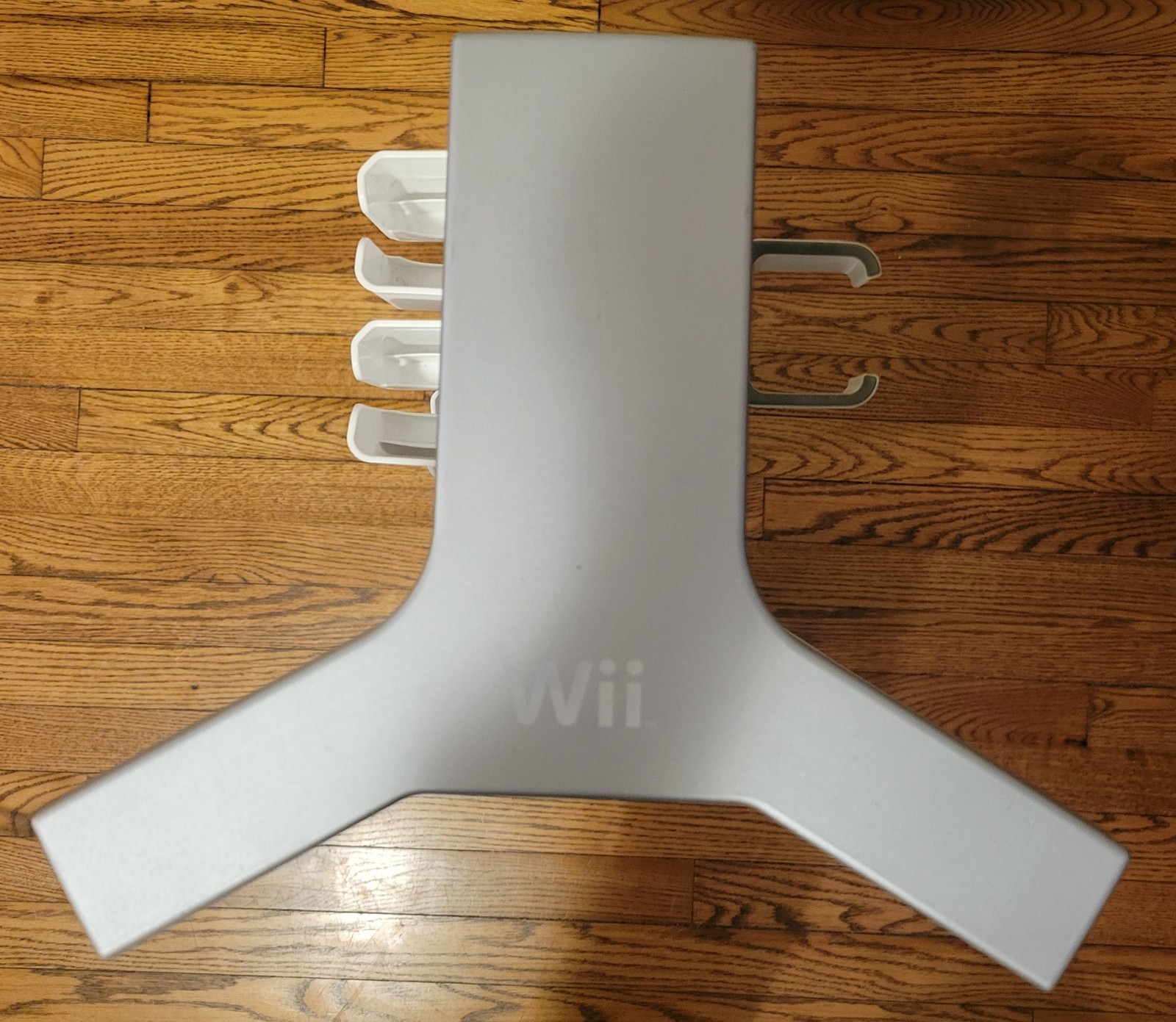 36” NINTENDO Wii Storage Tower Rack Tall Stand 20 Video Game Console Display